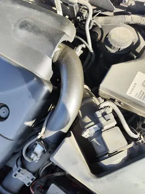 Foto de MANGUERAS INTERCOOLER VOLVO S40 BERLINA 1.9 Diesel CAT (116 CV / 85 KW) foto 2