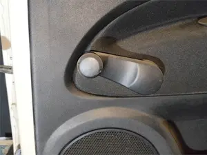 Foto de MANETA ELEVALUNAS TRASERA DERECHA FIAT III PUNTO (199) 1.4 CAT (78 CV / 57 KW) referencia 735269263