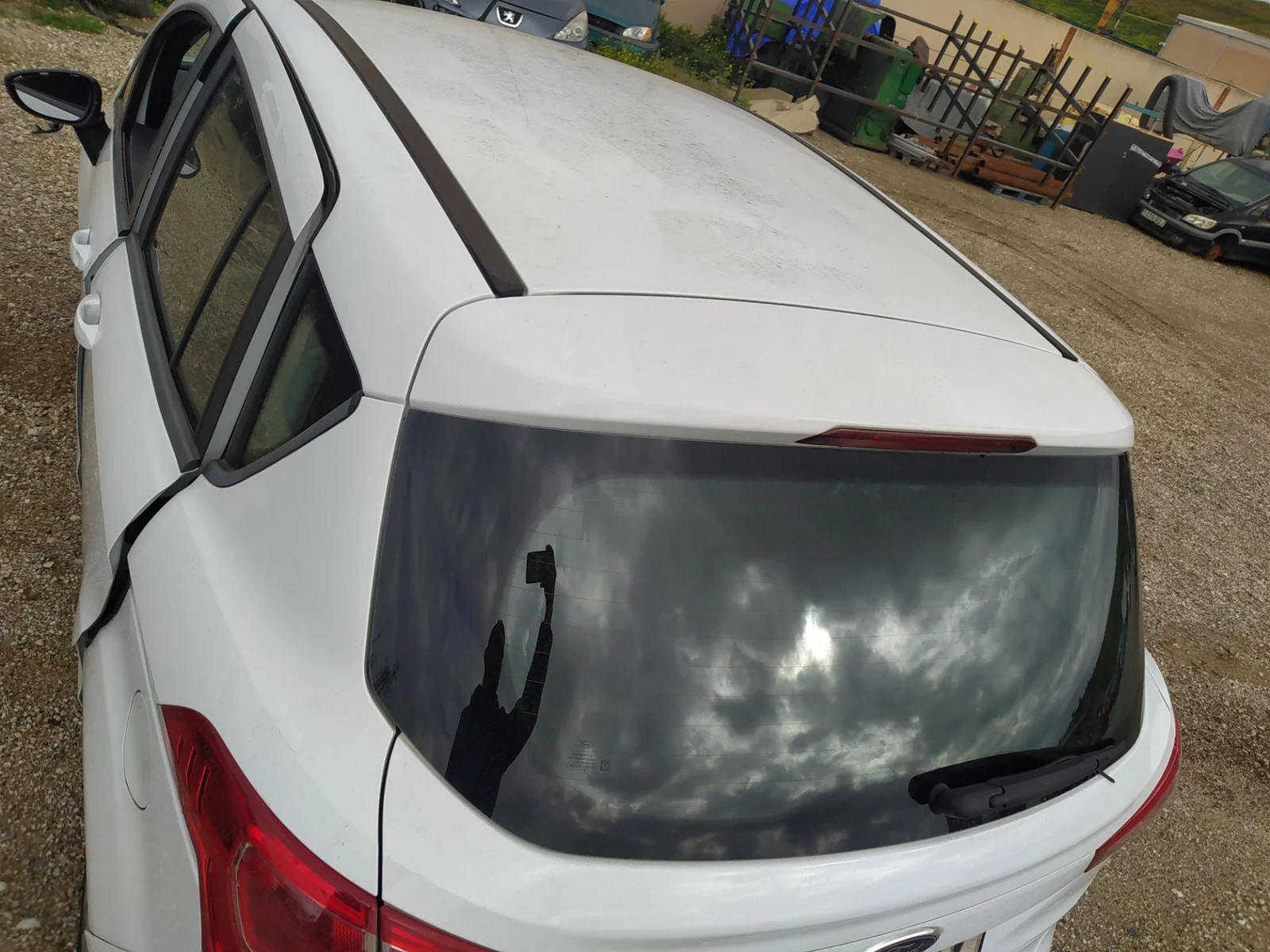 Foto de CERRADURA MALETERO / PORTON FORD B-MAX (CB2) 1.5 TDCi CAT (95 CV / 70 KW)