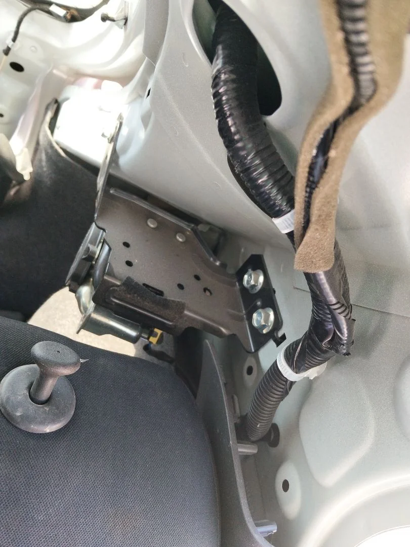 Foto de CINTURON SEGURIDAD TRASERO IZQUIERDO NISSAN MICRA (K14) 1.0 12V CAT (71 CV / 52 KW)