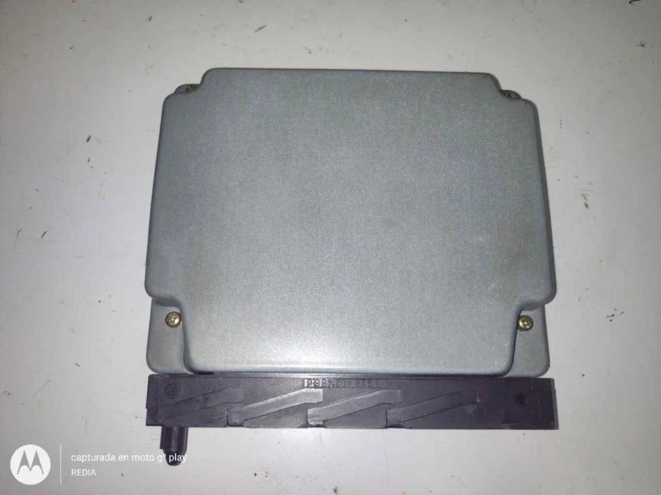 Foto de CENTRALITA MOTOR UCE VOLVO S60 BERLINA 2.4 CAT (140 CV / 103 KW) referencia C8627471A
