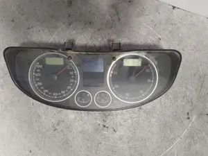 Foto de CUADRO INSTRUMENTOS SEAT IBIZA (6L1) 1.9 SDI (64 CV / 47 KW) referencia 110080198002