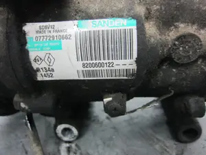 Foto de COMPRESOR AIRE ACONDICIONADO RENAULT CLIO III 1.5 dCi Diesel (68 CV / 50 KW) referencia 8200600122 foto 8