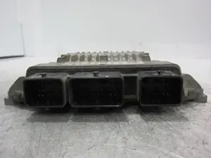 Foto de CENTRALITA MOTOR UCE FORD FIESTA (CBK) 1.4 TDCi CAT (68 CV / 50 KW) referencia 7S6112A650AA foto 3