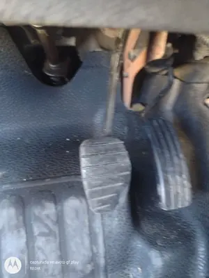 Foto de PEDAL FRENO RENAULT KANGOO II (F/KW0) 1.5 dCi Diesel FAP (90 CV / 66 KW)