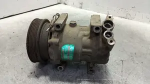 Foto de COMPRESOR AIRE ACONDICIONADO RENAULT CLIO II FASE II (B/CB0) 1.5 dCi Diesel (68 CV / 50 KW) referencia 7700273801 foto 6