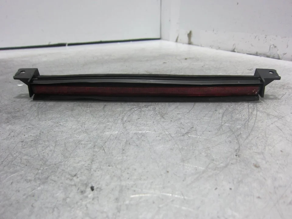 Foto de LUZ CENTRAL DE FRENO FIAT SEICENTO (187) 0.9 CAT (39 CV / 29 KW) referencia 735242340