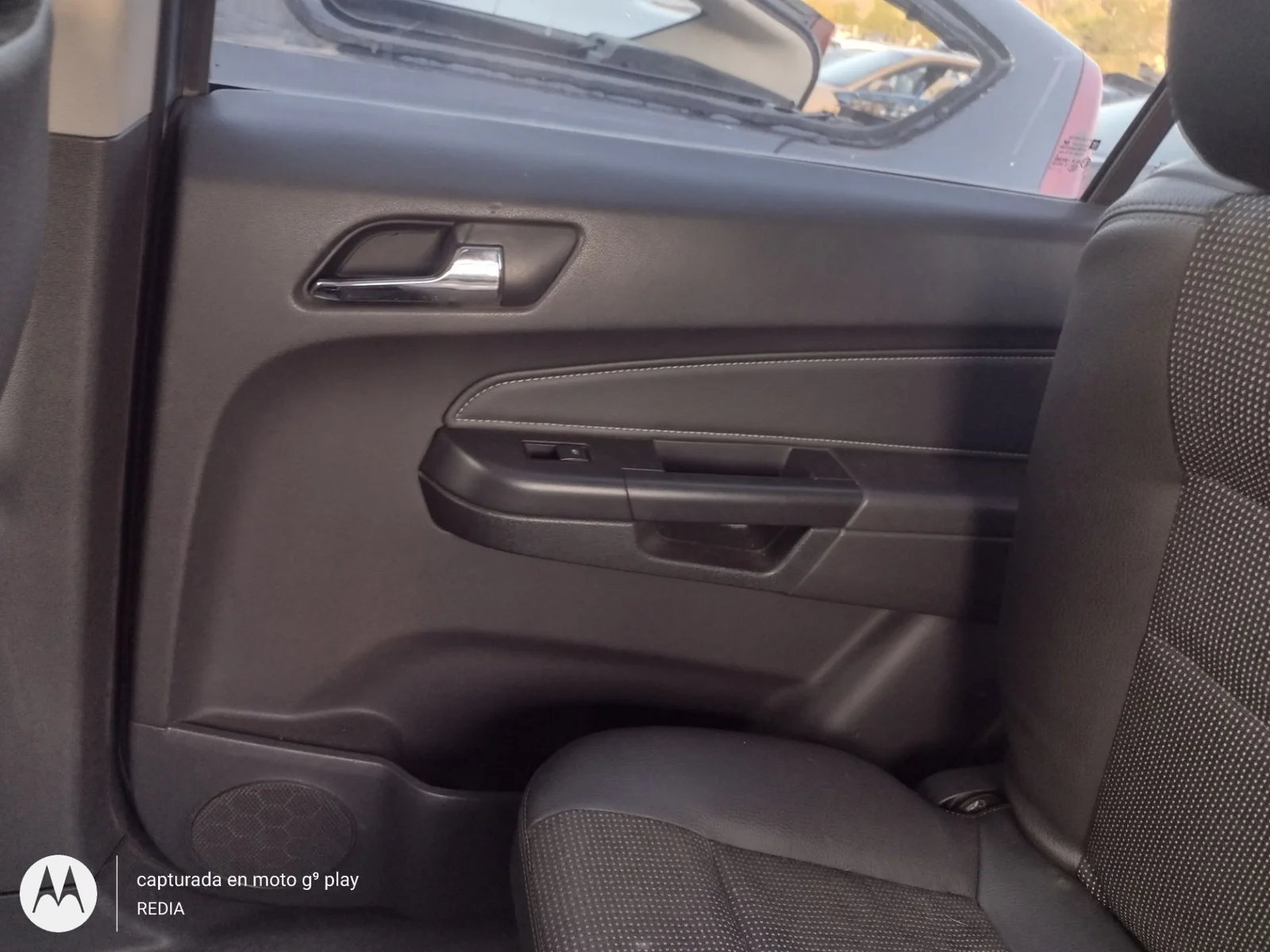 Foto de GUARNECIDO PUERTA TRASERA DERECHA OPEL ZAFIRA B 1.9 16V CDTI CAT (Z 19 DTH / LRD) (150 CV / 110 KW) referencia 13165295