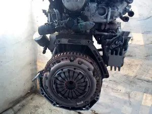Foto de MOTOR COMPLETO RENAULT CLIO III 1.5 dCi Diesel FAP (75 CV / 55 KW) referencia K9KB770
