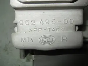 Foto de FARO DERECHO VOLKSWAGEN POLO III (6N1) 1.4 16V (101 CV / 74 KW) referencia 96249600 foto 6