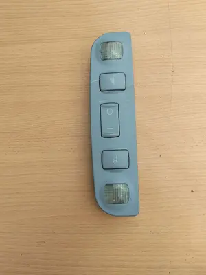 Foto de LUZ INTERIOR AUDI A3 (8L) referencia 8K4947111