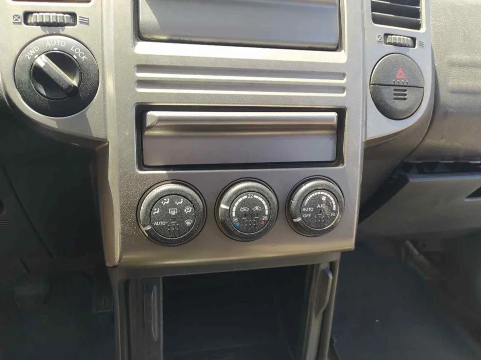 Foto de CALEFACCION ENTERA NORMAL NISSAN X-TRAIL (T30) 2.2 16V Turbodiesel CAT (114 CV / 84 KW)
