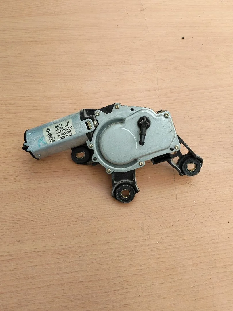 Foto de MOTOR LIMPIA TRASERO AUDI A3 (8L) referencia 8L0955711B