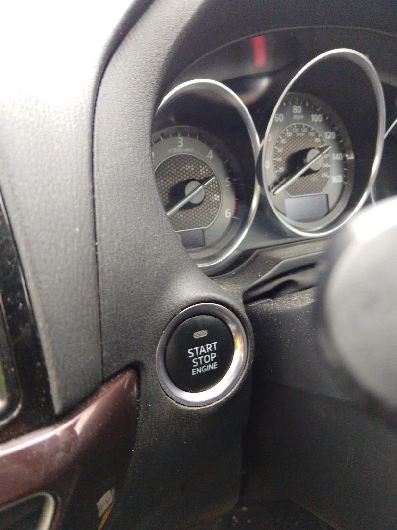 Foto de MANDO START/ STOP MAZDA 6 BERLINA (GJ) 2.2 Turbodiesel CAT (175 CV / 129 KW) referencia GKL1663S0A