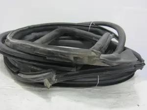 Foto de NO IDENTIFICADO TESLA MODEL S eléctrico 270 kW (367 CV / 270 KW) foto 2