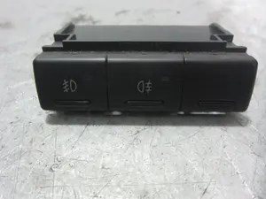 Foto de NO IDENTIFICADO AUDI A4 BERLINA (B5) 1.8 20V (125 CV / 92 KW) referencia 8D0941567B