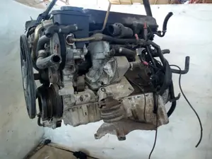 Foto de MOTOR COMPLETO BMW SERIE 5 BERLINA (E39) 2.5 24V Turbodiesel CAT (163 CV / 120 KW) referencia 256D1 foto 7