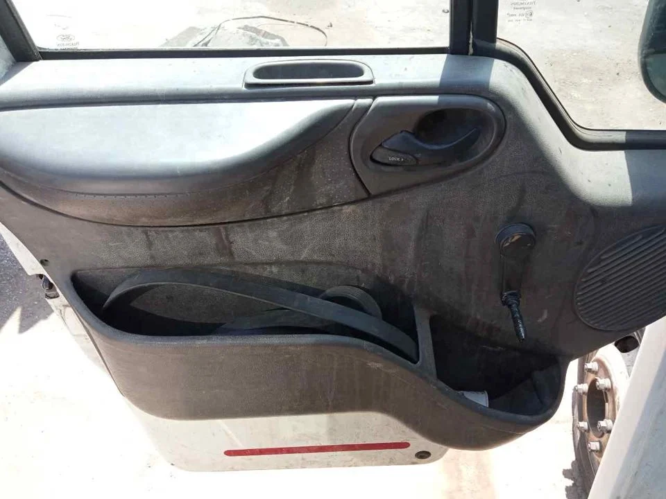 Foto de GUARNECIDO PUERTA DELANTERA IZQUIERDA FORD TRANSIT CAJA ABIERTA (FY) 2.4 TDE CAT (125 CV / 92 KW)