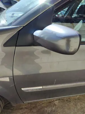 Foto de RETROVISOR IZQUIERDO RENAULT MEGANE II BERLINA 5P 1.5 dCi Diesel (101 CV / 74 KW) foto 2