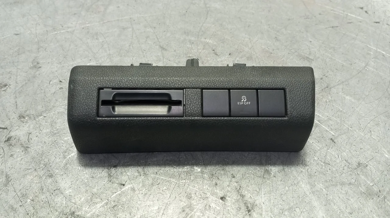 Foto de INTERRUPTOR PEUGEOT 5008 1.6 HDi FAP (112 CV / 82 KW) referencia 9682812877