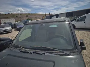 Foto de BRAZO LIMPIA DELANTERO DERECHO LAND ROVER RANGE ROVER (LP) 4.6 CAT (218 CV / 160 KW)