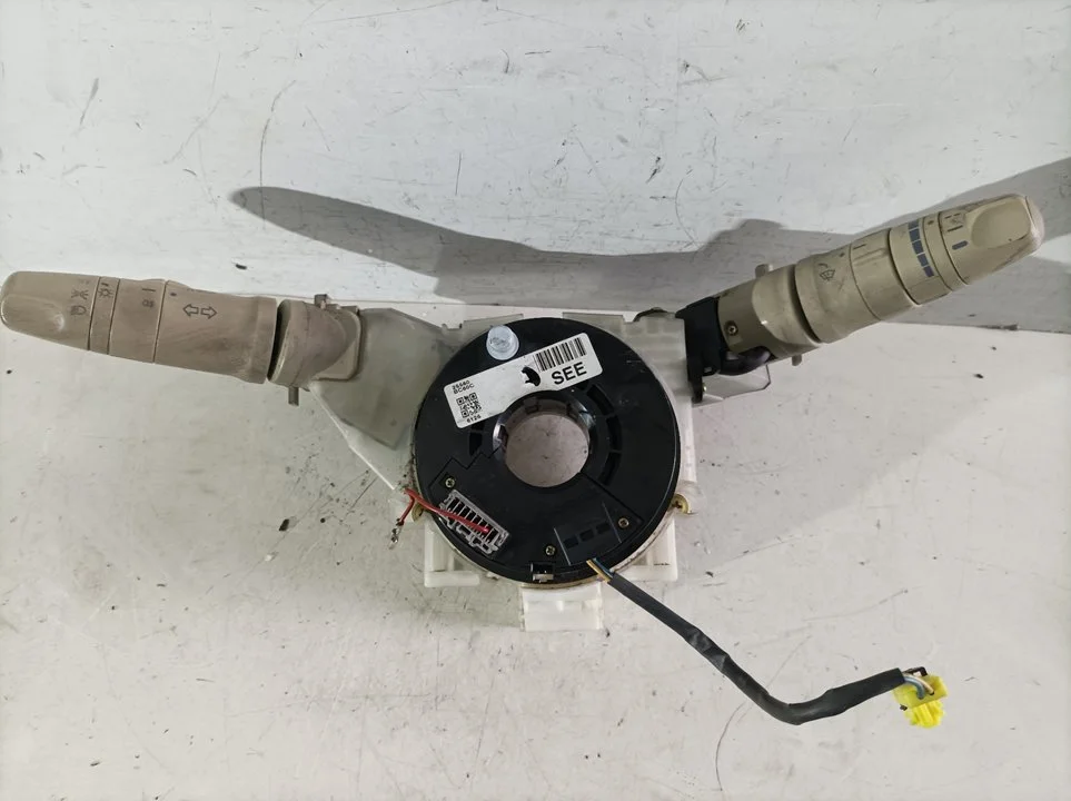 Foto de MANDO MULTIFUNCION NISSAN MICRA (K12E) 1.2 CAT (80 CV / 59 KW) referencia 25560AX6