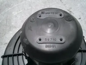 Foto de MOTOR CALEFACCION OPEL MERIVA 1.7 16V DTI CAT (Y 17 DT / LR6) (75 CV / 55 KW) referencia 59710 foto 2