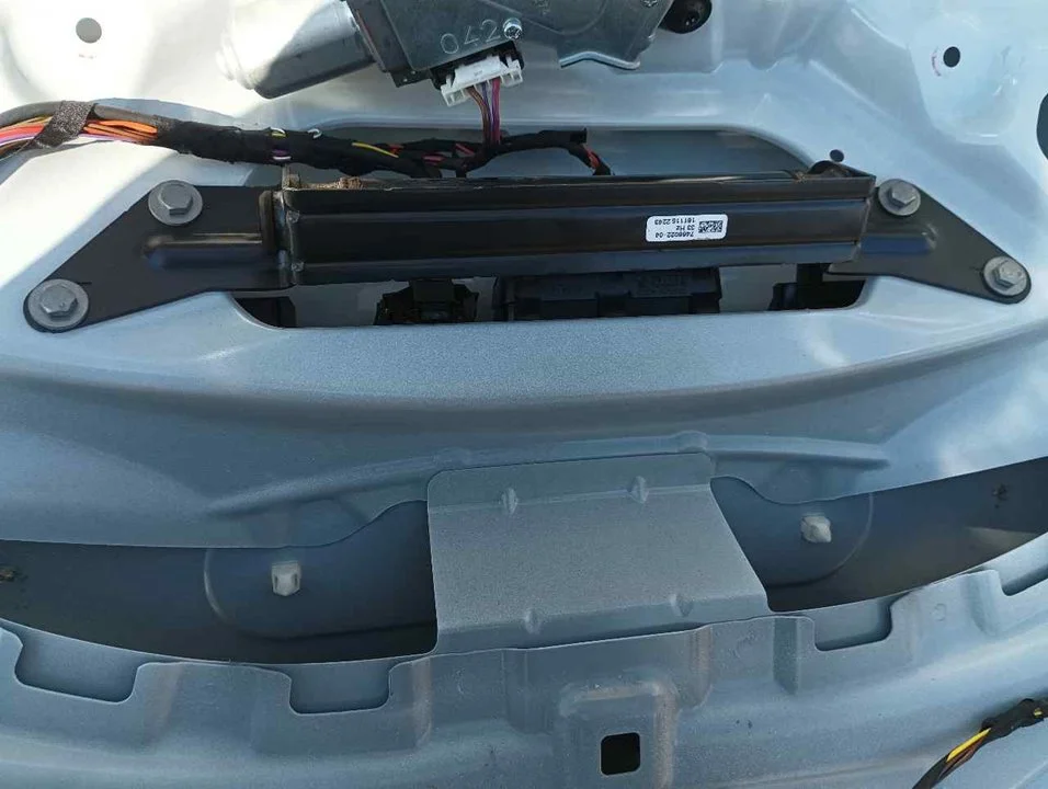Foto de MOTOR CIERRE CENTRALIZADO MALETERO / PORTON BMW SERIE X3 (G01) 3.0 24V Turbodiesel (265 CV / 195 KW) referencia 746802204