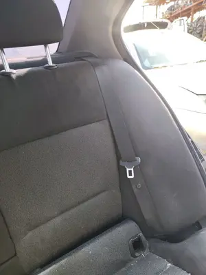 Foto de CINTURON SEGURIDAD TRASERO IZQUIERDO BMW SERIE 3 BERLINA (E90) 2.0 16V Diesel (163 CV / 120 KW)