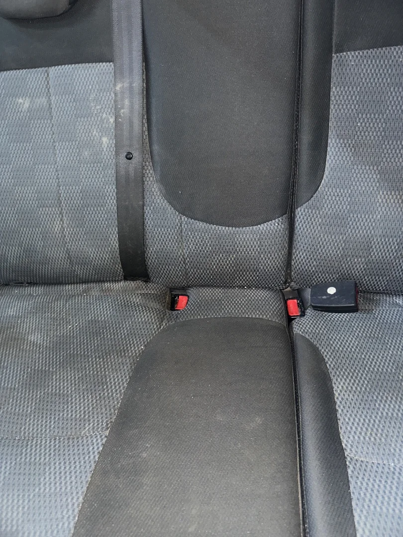 Foto de ENGANCHE CINTURON TRASERO DERECHO KIA PICANTO (SA) 1.1 CAT (65 CV / 48 KW)