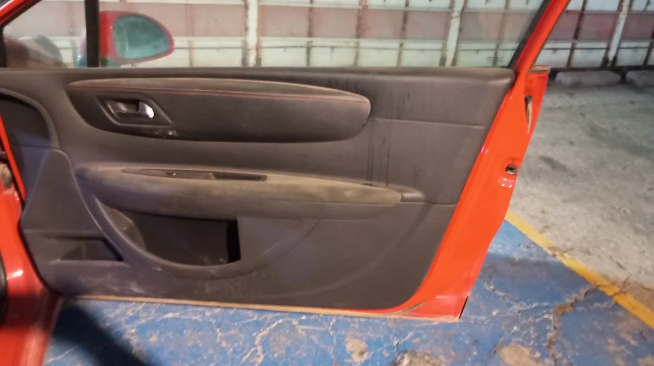 Foto de GUARNECIDO PUERTA DELANTERA DERECHA CITROEN C4 COUPE 1.6 HDi CAT (9HY / DV6TED4) (109 CV / 80 KW) referencia 96523585XT