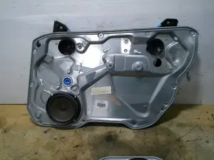 Foto de ELEVALUNAS DELANTERO DERECHO SEAT CORDOBA BERLINA (6L2) 1.4 16V (75 CV / 55 KW) referencia 6L4837462 foto 1