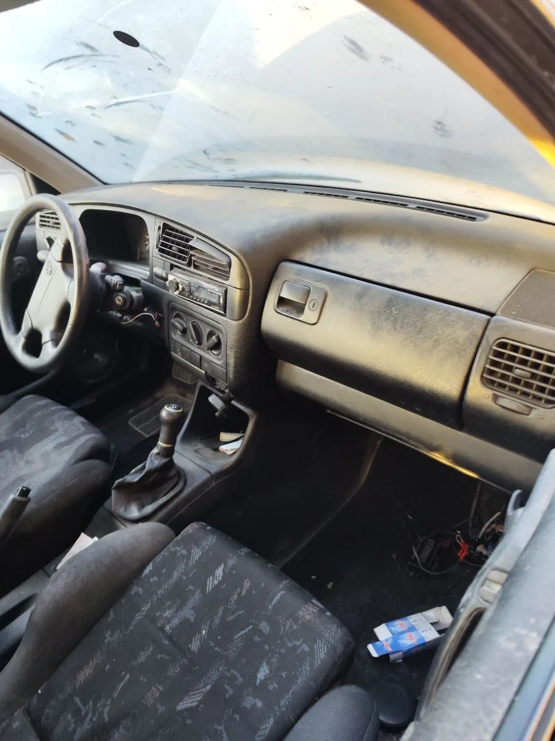 Foto de SALPICADERO VOLKSWAGEN GOLF III (1H1)(11.1991) 1.9 TDI (110 CV / 81 KW)