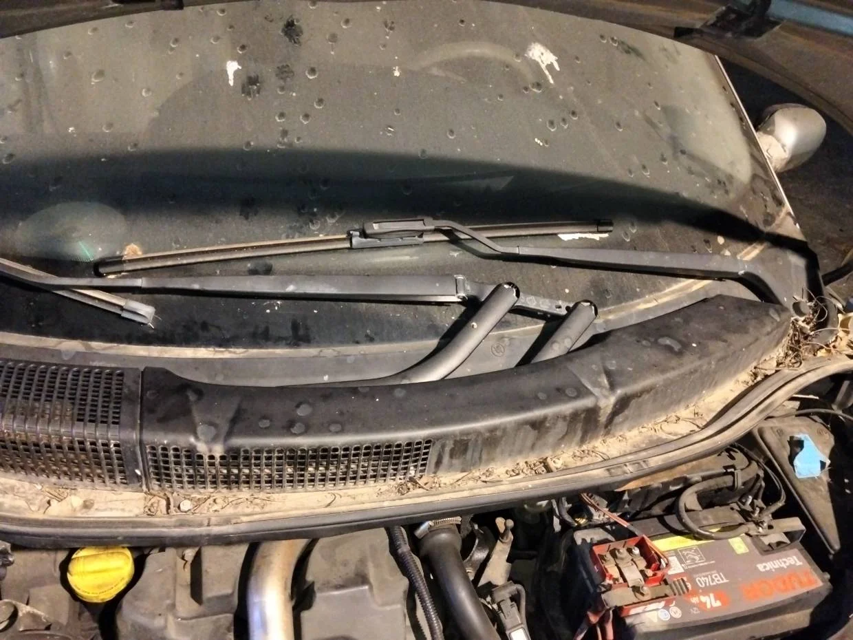 Foto de MOTOR LIMPIA DELANTERO RENAULT SCENIC II (JM)