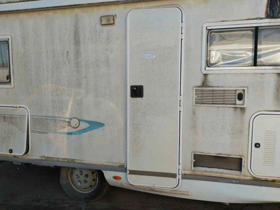 Foto de NO IDENTIFICADO FIAT DUCATO II CAMIÓN 2.8 JTD (146 CV / 107 KW) referencia D2307