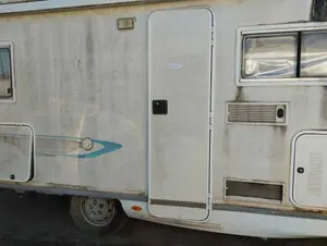 Foto de NO IDENTIFICADO FIAT DUCATO II CAMIÓN 2.8 JTD (146 CV / 107 KW) referencia D2307