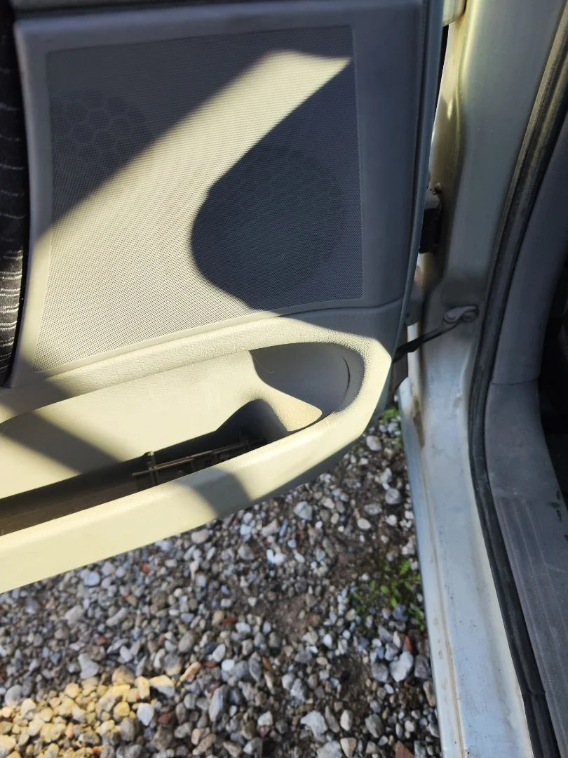 Foto de ELEVALUNAS TRASERO IZQUIERDO RENAULT LAGUNA II (BG0) 1.8 CAT (120 CV / 88 KW)