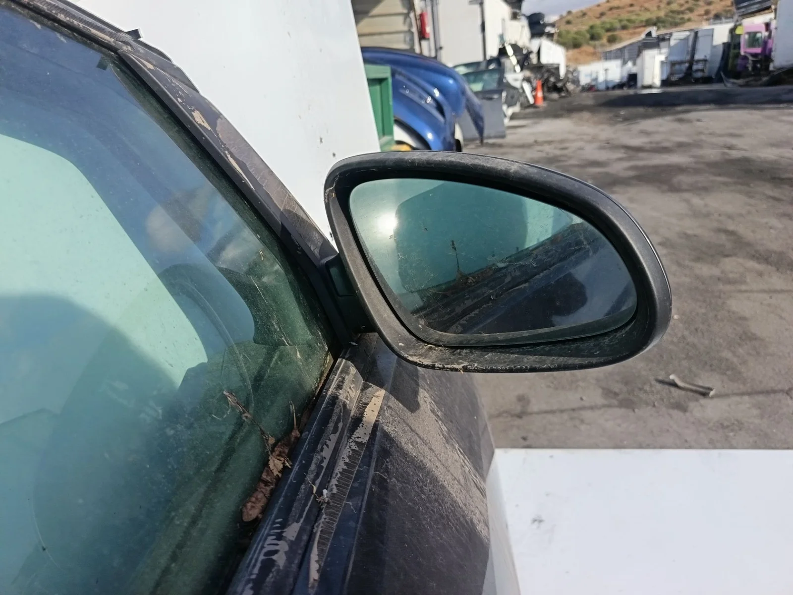 Foto de RETROVISOR DERECHO OPEL ASTRA J BERLINA 5P 1.7 16V CDTI (110 CV / 81 KW)
