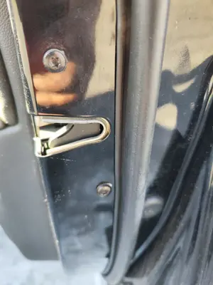 Foto de CERRADURA PUERTA DELANTERA DERECHA BMW SERIE 3 BERLINA (E90) 2.0 16V Diesel (163 CV / 120 KW)