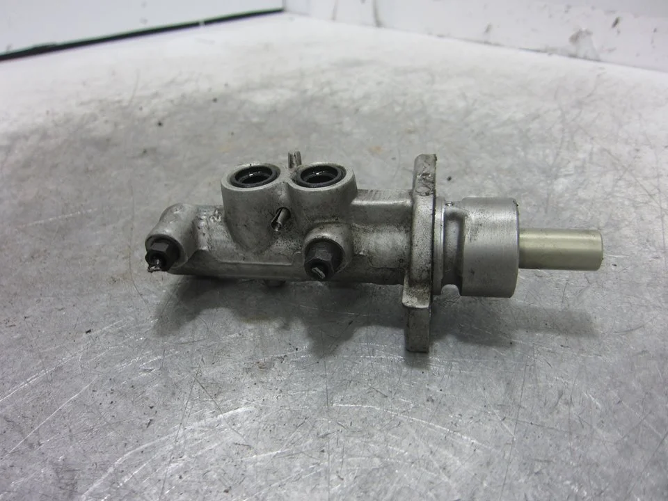 Foto de BOMBA FRENO PEUGEOT PARTNER (S2) 1.9 Diesel (69 CV / 51 KW) referencia 21028799