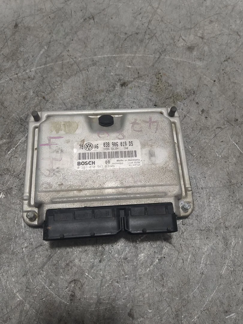 Foto de CENTRALITA MOTOR UCE VOLKSWAGEN PASSAT BERLINA (3B3) 1.9 TDI (131 CV / 96 KW) referencia 038906019DS