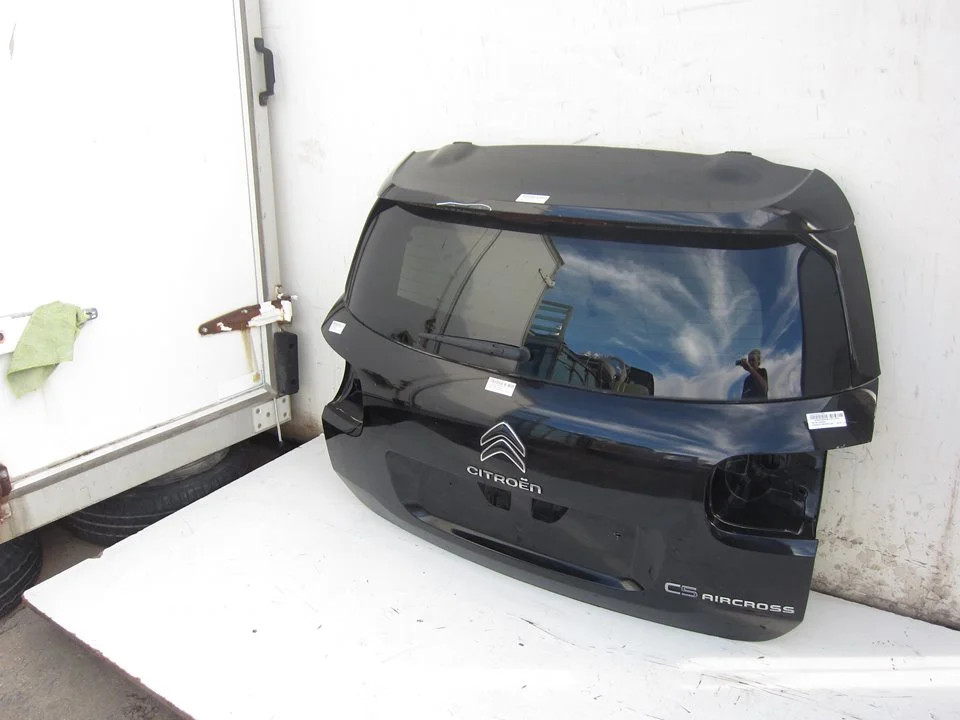 Foto de NO IDENTIFICADO CITROEN C5 AIRCROSS 1.2 12V e-THP / PureTech (131 CV / 96 KW)