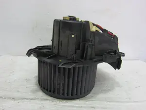 Foto de MOTOR CALEFACCION FIAT II SCUDO (272) COMBI 2.0 JTDM (120 CV / 88 KW) referencia 1401366880 foto 4