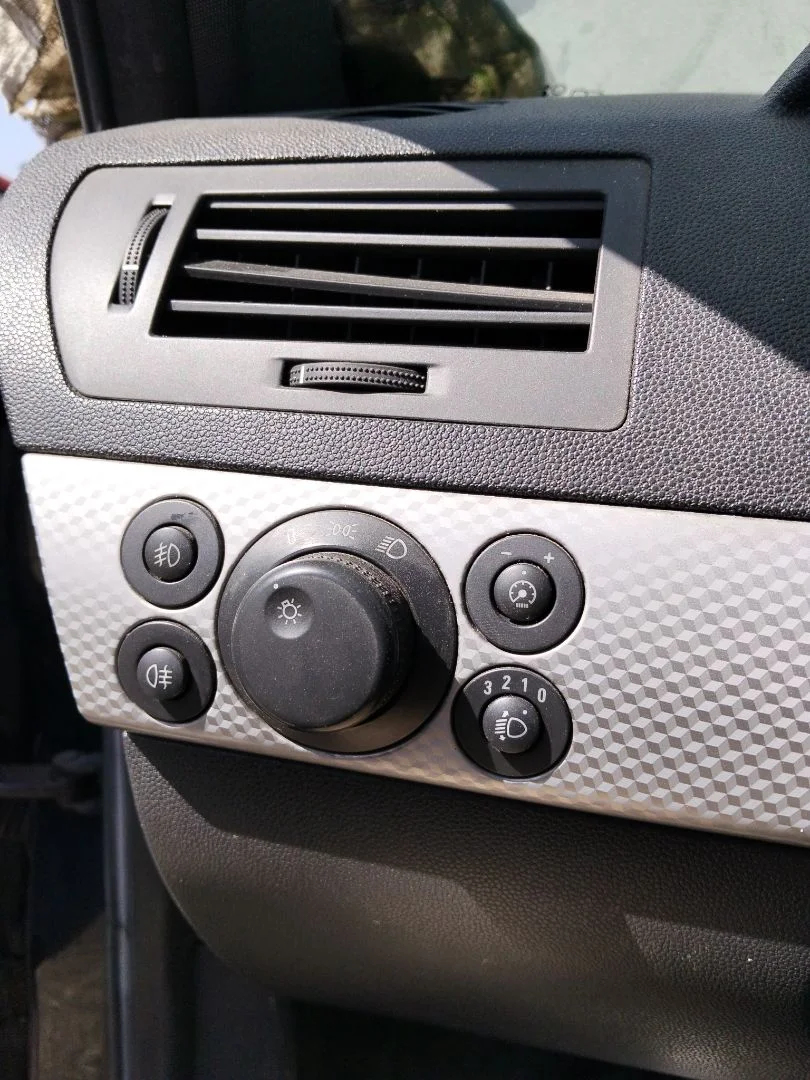 Foto de MANDO LUCES OPEL ASTRA H GTC 1.9 CDTI (120 CV / 88 KW)