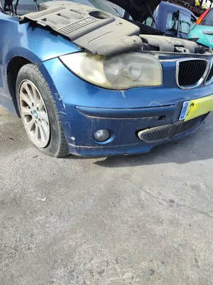 Foto de PARAGOLPES DELANTERO BMW SERIE 1 BERLINA (E81/E87) 2.0 16V Diesel CAT (122 CV / 90 KW) foto 2