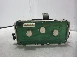 Foto de CUADRO INSTRUMENTOS NISSAN MICRA (K12E) 1.2 CAT (65 CV / 48 KW) referencia BC63E foto 4