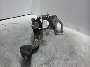 Foto de PEDAL EMBRAGUE PEUGEOT 208 1.2 12V e-VTi / PureTech (81 CV / 60 KW) referencia 9683756680