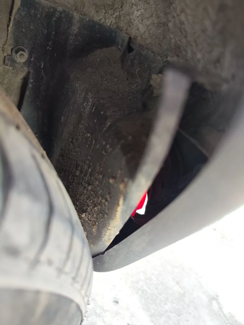 Foto de PASO RUEDA TRASERO IZQUIERDO OPEL CORSA C 1.2 16V CAT (Z 12 XEP / LB4) (80 CV / 59 KW)
