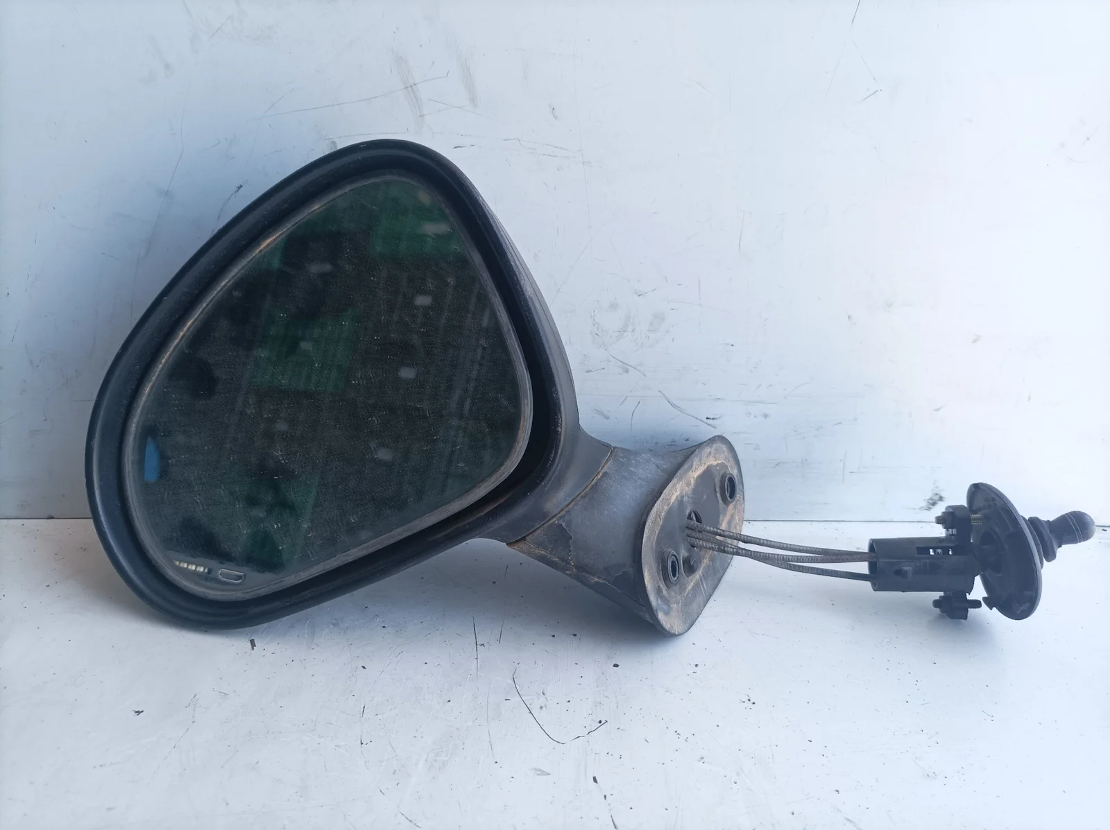 Foto de RETROVISOR IZQUIERDO CHEVROLET MATIZ (2004) 0.8 CAT (52 CV / 38 KW) referencia 010140