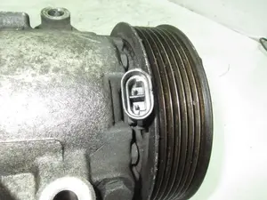 Foto de COMPRESOR AIRE ACONDICIONADO RENAULT LAGUNA (B56) referencia 8200309193 foto 2
